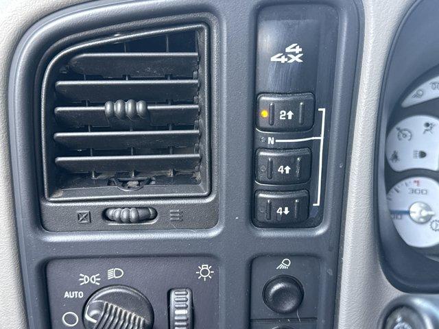 used 2004 Chevrolet Silverado 2500 car, priced at $12,000