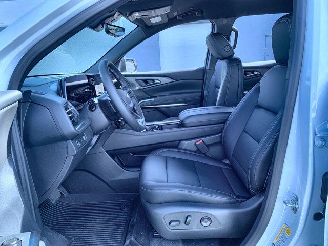 new 2026 Chevrolet Traverse car, priced at $47,865