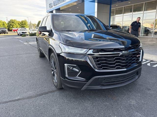used 2023 Chevrolet Traverse car, priced at $36,500