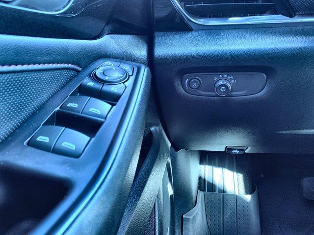used 2023 Chevrolet Traverse car, priced at $37,000