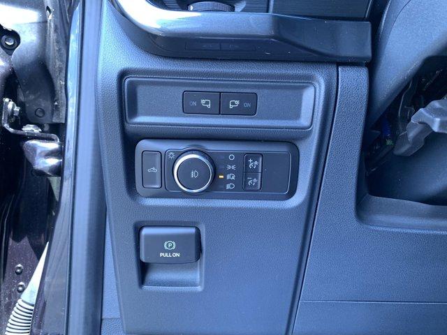 used 2021 Ford F-150 car, priced at $32,000