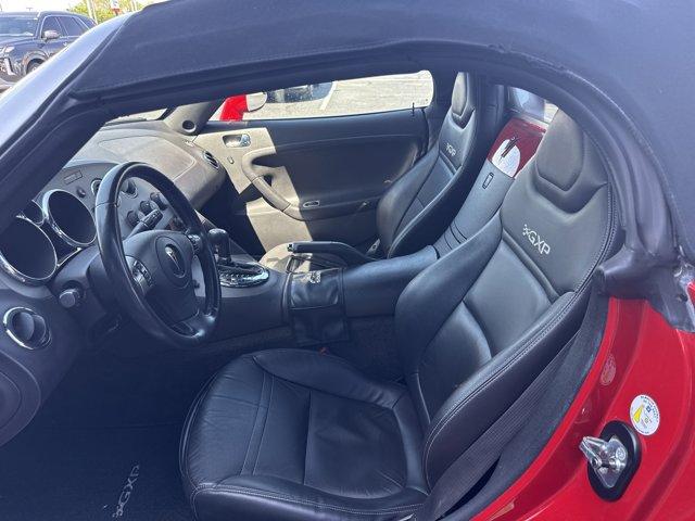 used 2007 Pontiac Solstice car, priced at $15,500