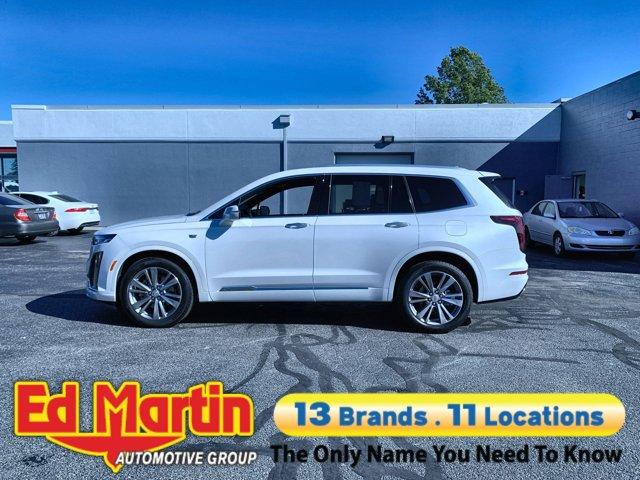 used 2025 Cadillac XT6 car, priced at $48,000