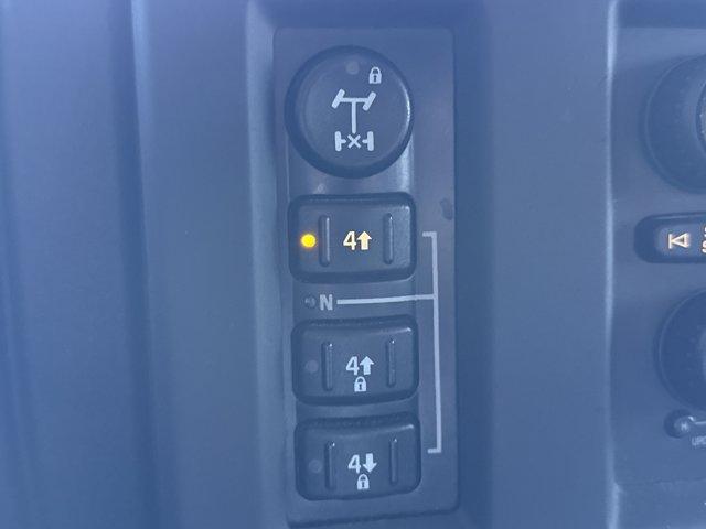 used 2005 Hummer H2 car, priced at $13,000