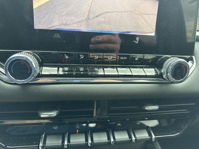 used 2024 GMC Canyon car, priced at $35,500