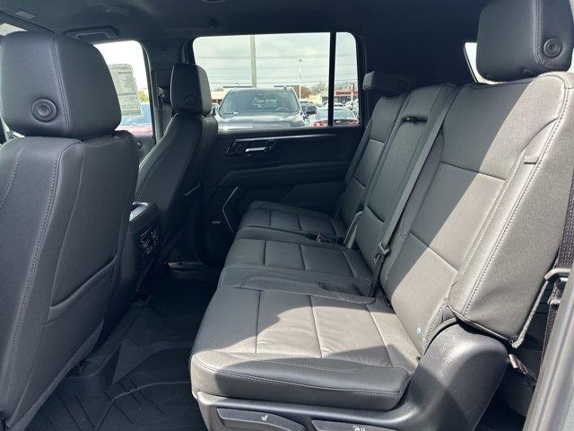 new 2025 Chevrolet Suburban car