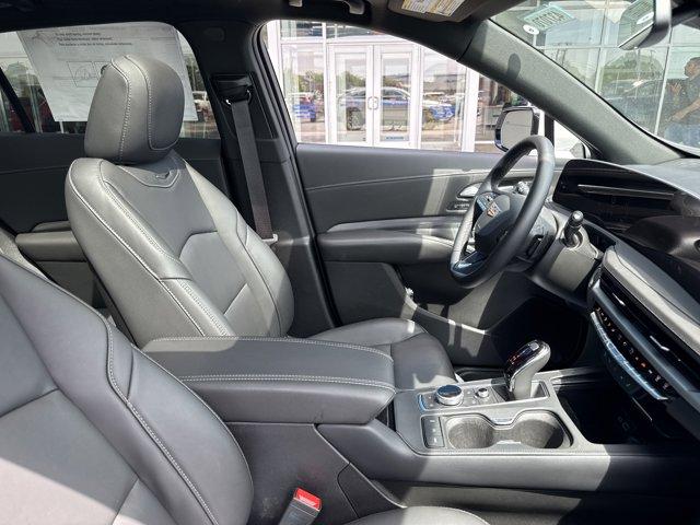 new 2025 Cadillac XT4 car, priced at $48,510