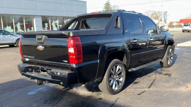 used 2008 Chevrolet Avalanche car, priced at $8,000