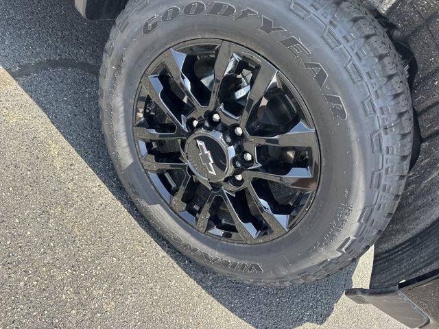 new 2025 Chevrolet Silverado 2500 car