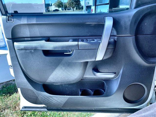 used 2014 Chevrolet Silverado 2500 car, priced at $24,000