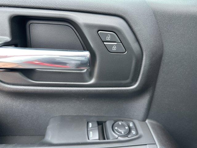 new 2025 Chevrolet Silverado 1500 car, priced at $46,135