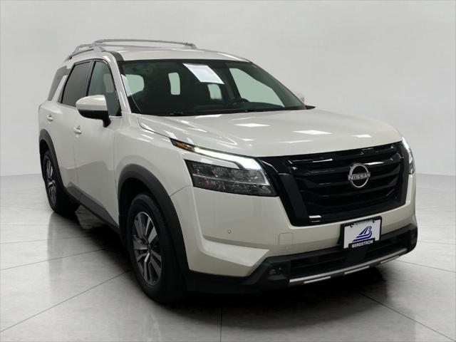 used 2023 Nissan Pathfinder car, priced at $33,264