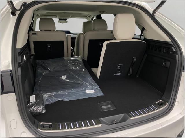 new 2025 Mazda CX-90 car, priced at $42,403