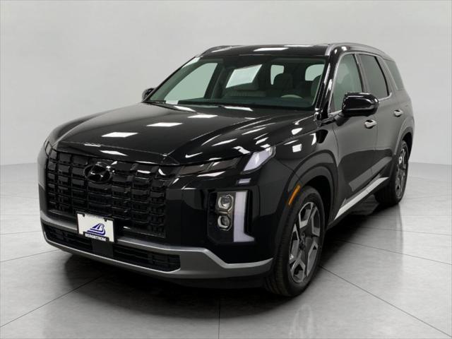 used 2025 Hyundai Palisade car, priced at $46,832