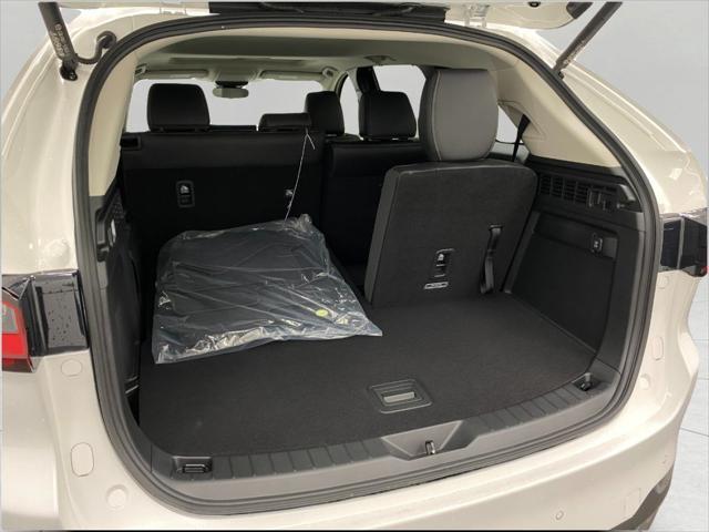 new 2025 Mazda CX-90 car, priced at $42,095