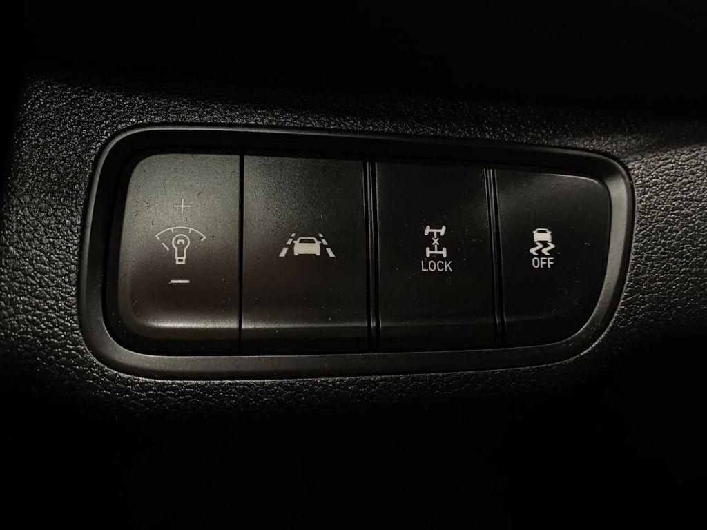 used 2020 Hyundai Santa Fe car, priced at $15,277