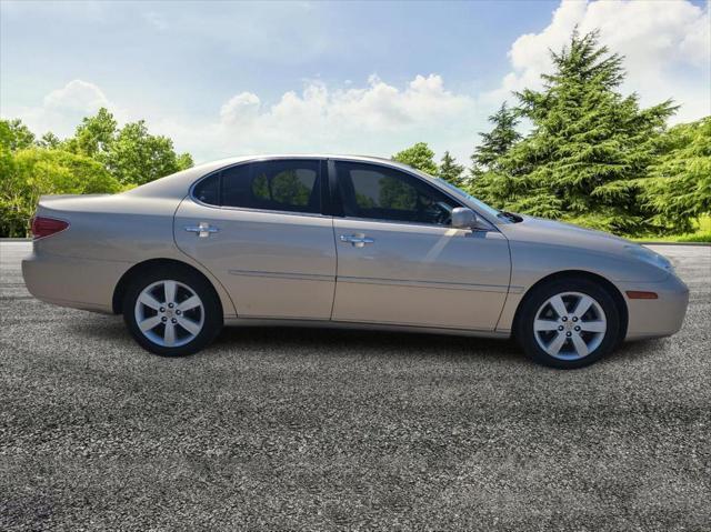 used 2005 Lexus ES 330 car, priced at $9,995