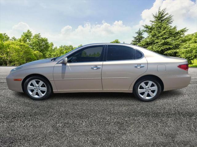 used 2005 Lexus ES 330 car, priced at $9,995