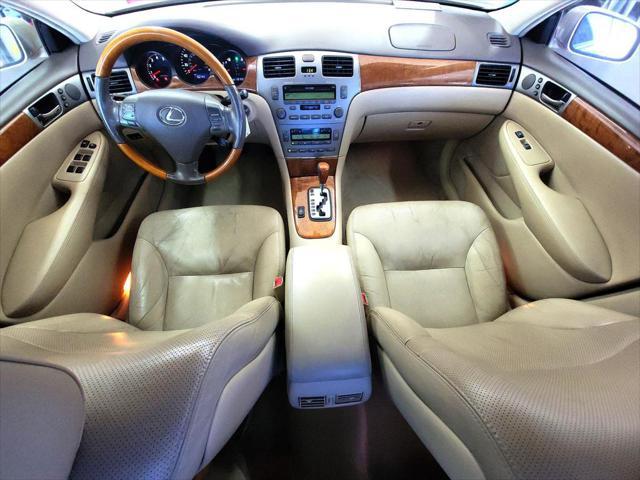 used 2005 Lexus ES 330 car, priced at $9,995