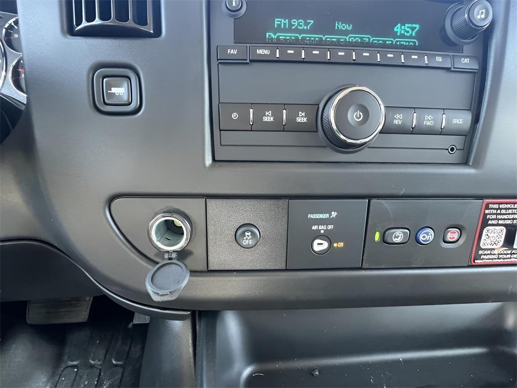 new 2025 Chevrolet Express 3500 car, priced at $51,383