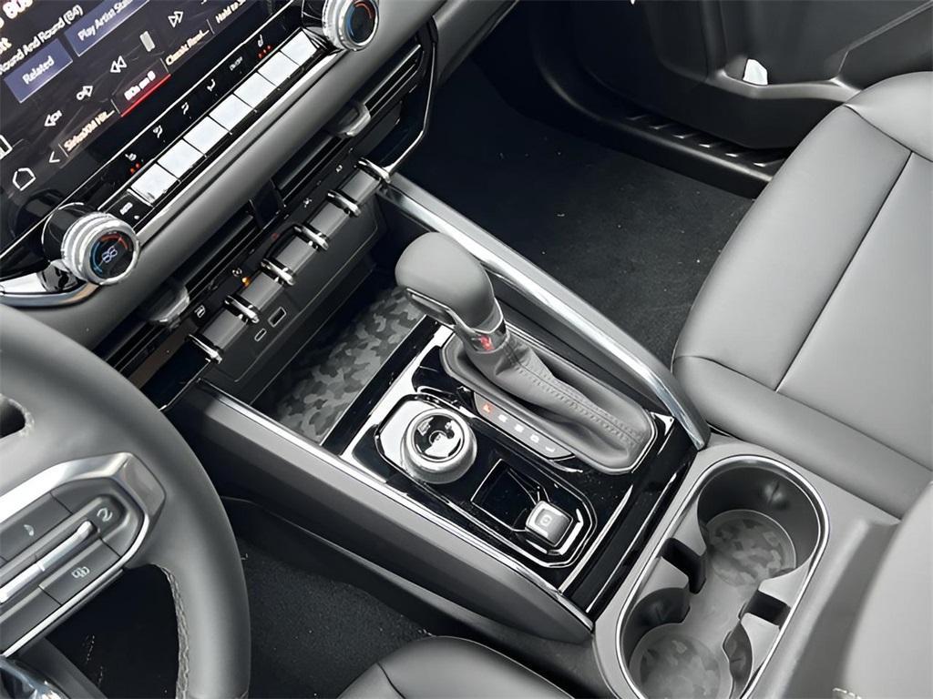 new 2024 GMC Canyon car, priced at $45,450