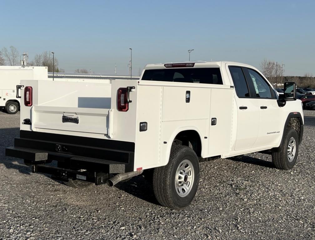 new 2025 GMC Sierra 3500 car, priced at $52,503