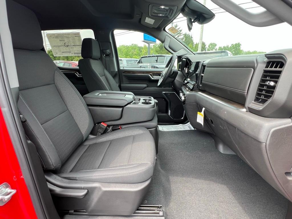 new 2025 GMC Sierra 1500 car, priced at $47,890