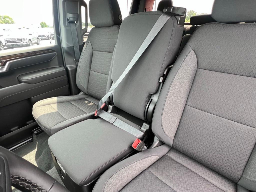 new 2025 GMC Sierra 1500 car, priced at $47,890