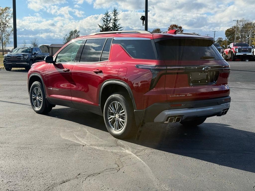 new 2026 Chevrolet Traverse car, priced at $48,530