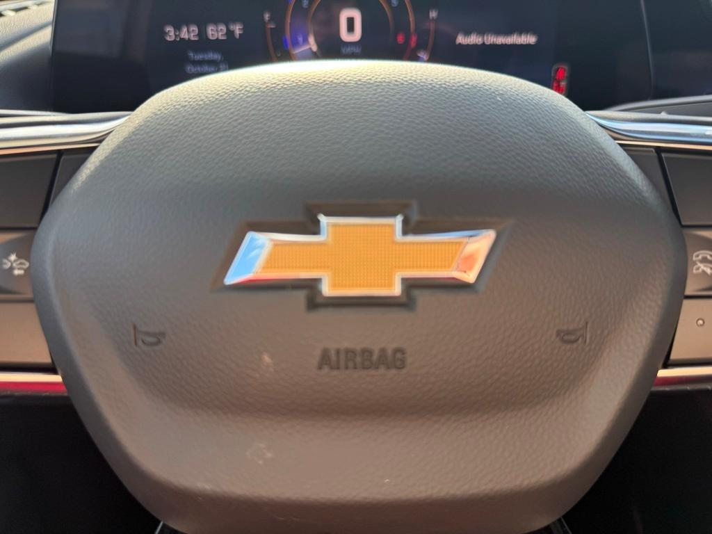 new 2026 Chevrolet Traverse car, priced at $48,530