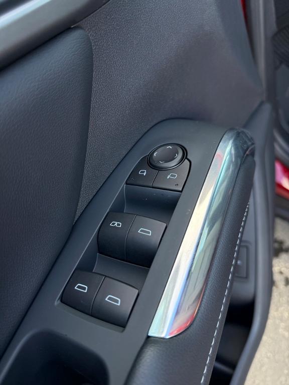 new 2026 Chevrolet Traverse car, priced at $48,530