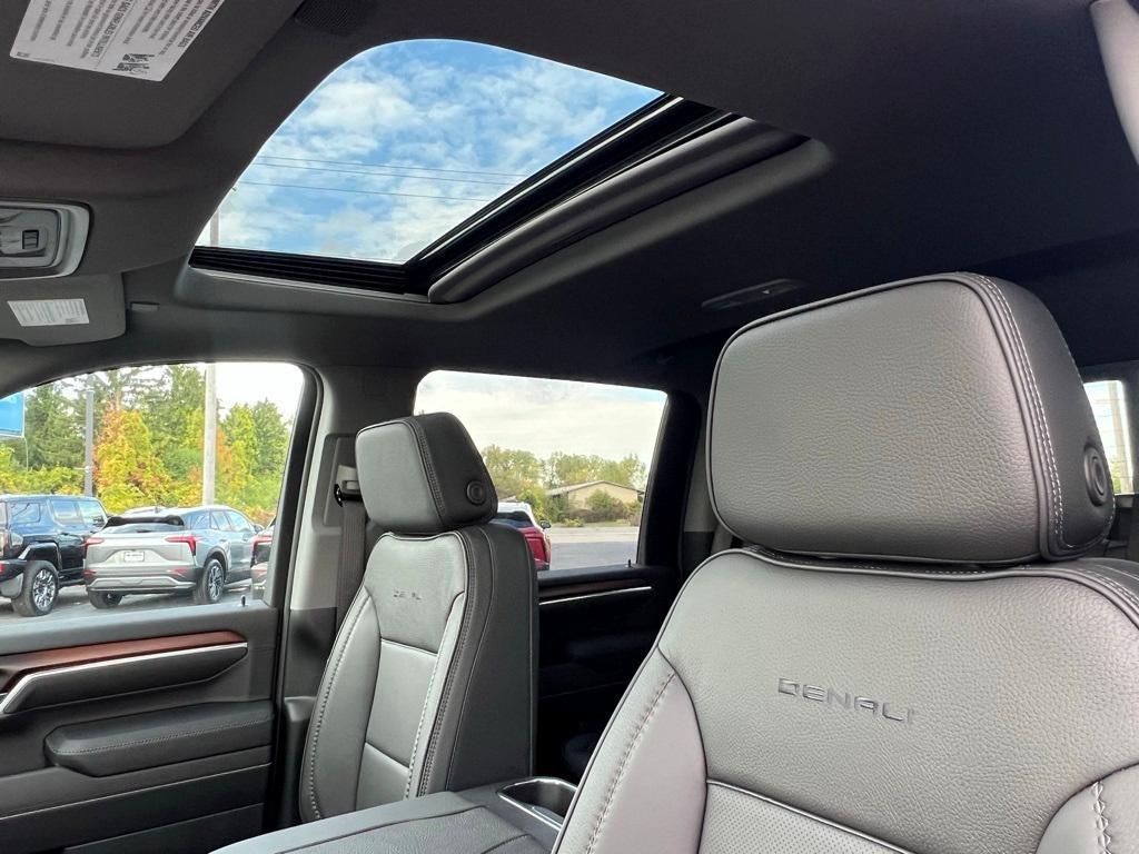 new 2025 GMC Sierra 2500 car, priced at $84,739