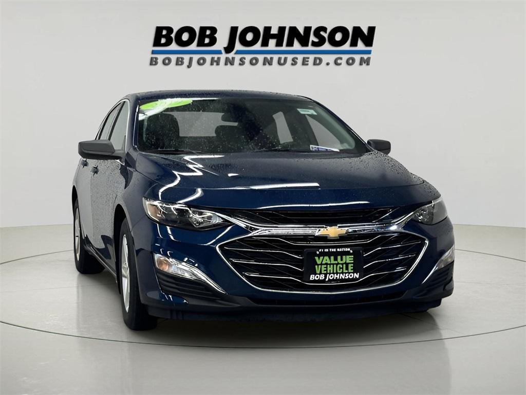 used 2019 Chevrolet Malibu car, priced at $14,856