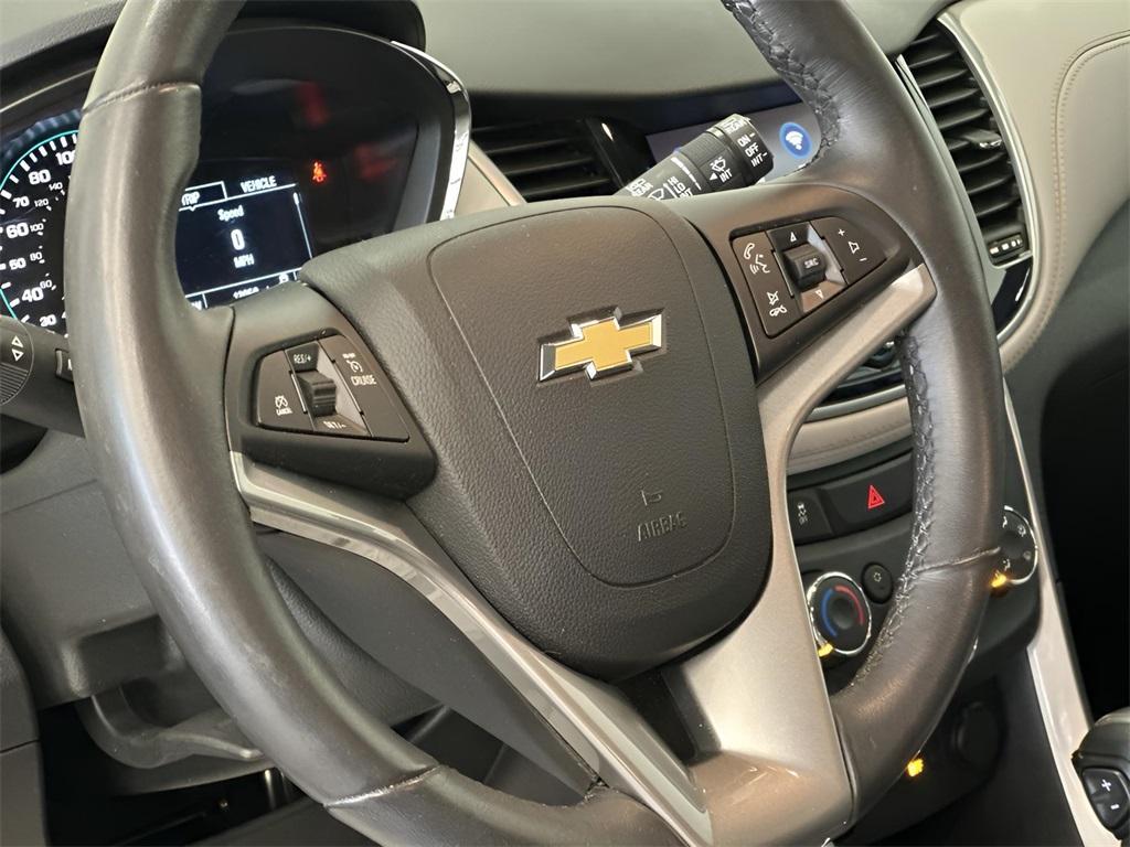 used 2022 Chevrolet Trax car, priced at $18,911