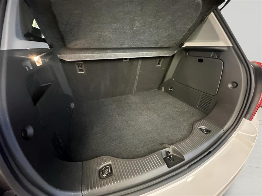used 2022 Chevrolet Trax car, priced at $18,911