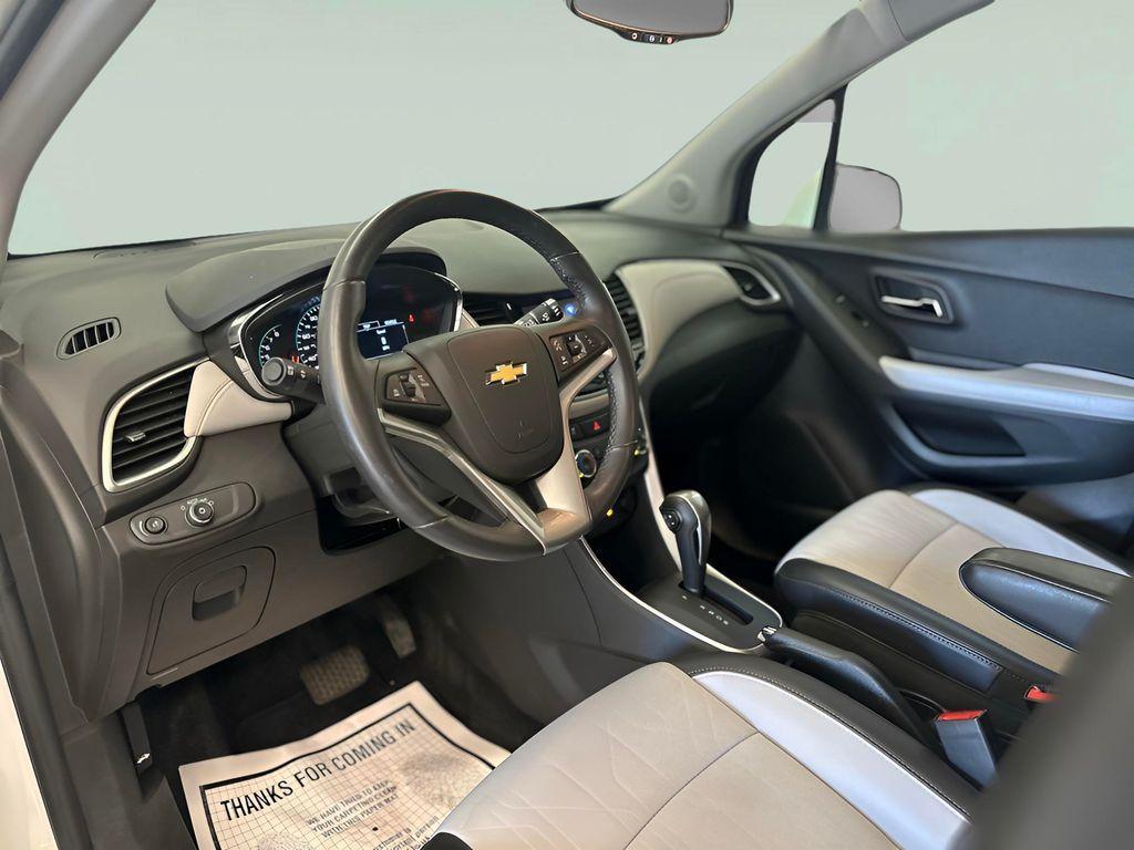 used 2022 Chevrolet Trax car, priced at $17,813