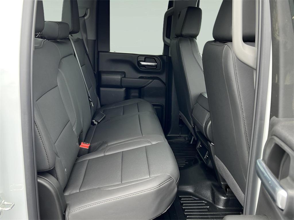 new 2025 Chevrolet Silverado 2500 car, priced at $52,628