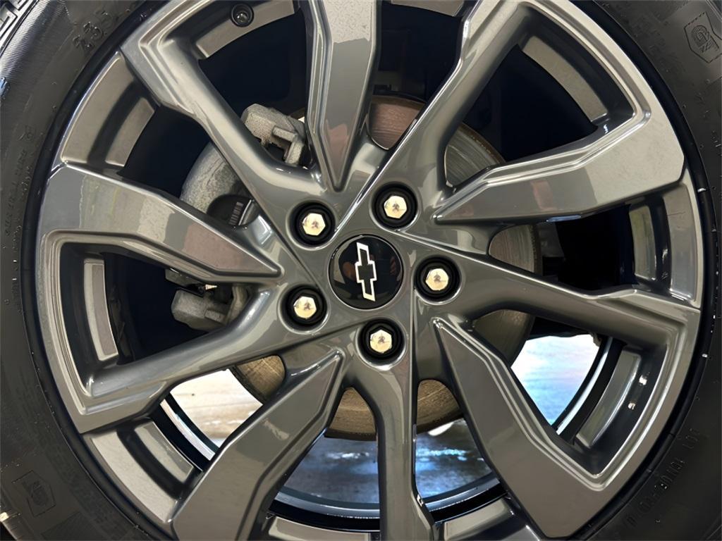 used 2022 Chevrolet Equinox car, priced at $23,830