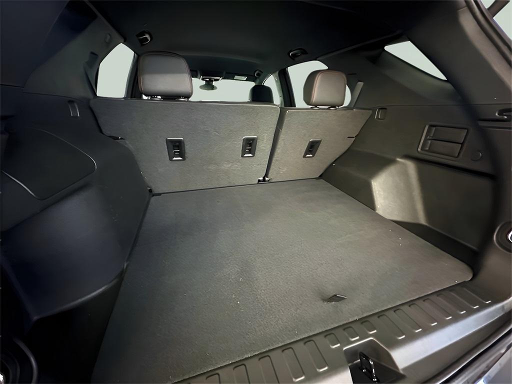 used 2022 Chevrolet Equinox car, priced at $23,830