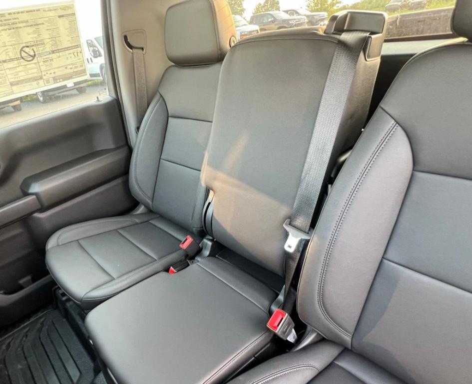 new 2025 Chevrolet Silverado 1500 car, priced at $39,695