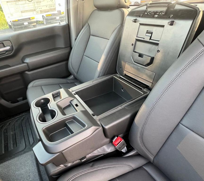 new 2025 Chevrolet Silverado 1500 car, priced at $39,695