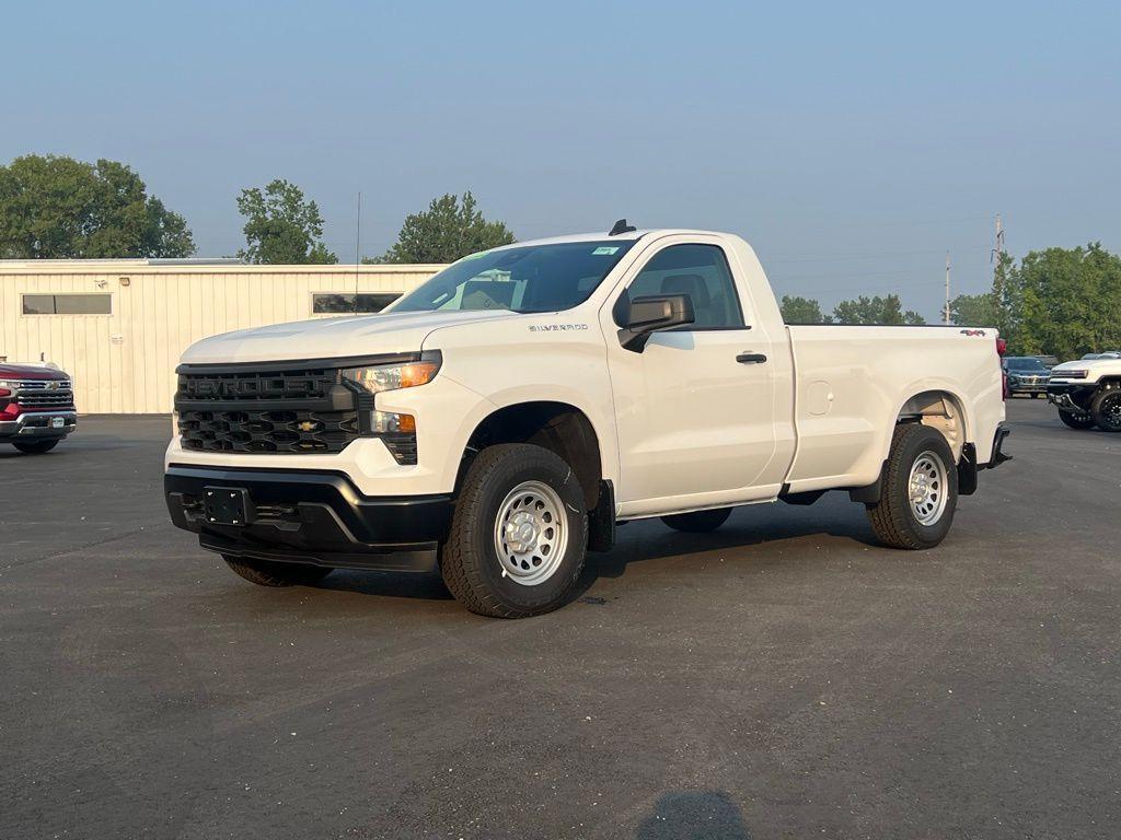 new 2025 Chevrolet Silverado 1500 car, priced at $39,695