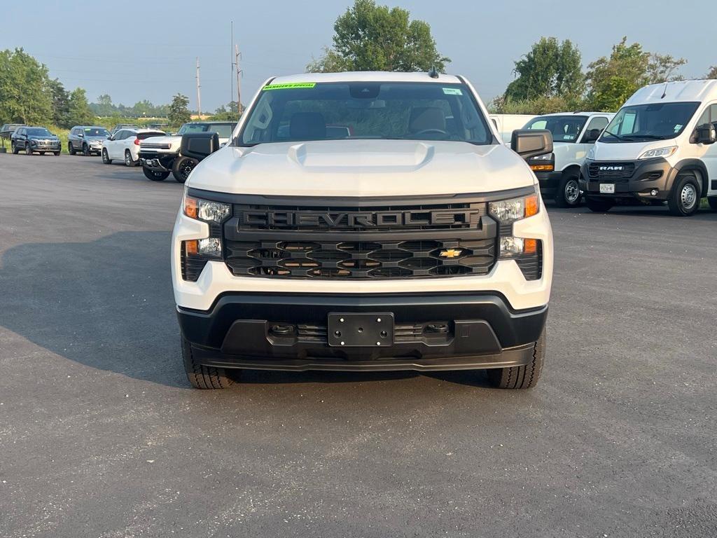new 2025 Chevrolet Silverado 1500 car, priced at $42,195
