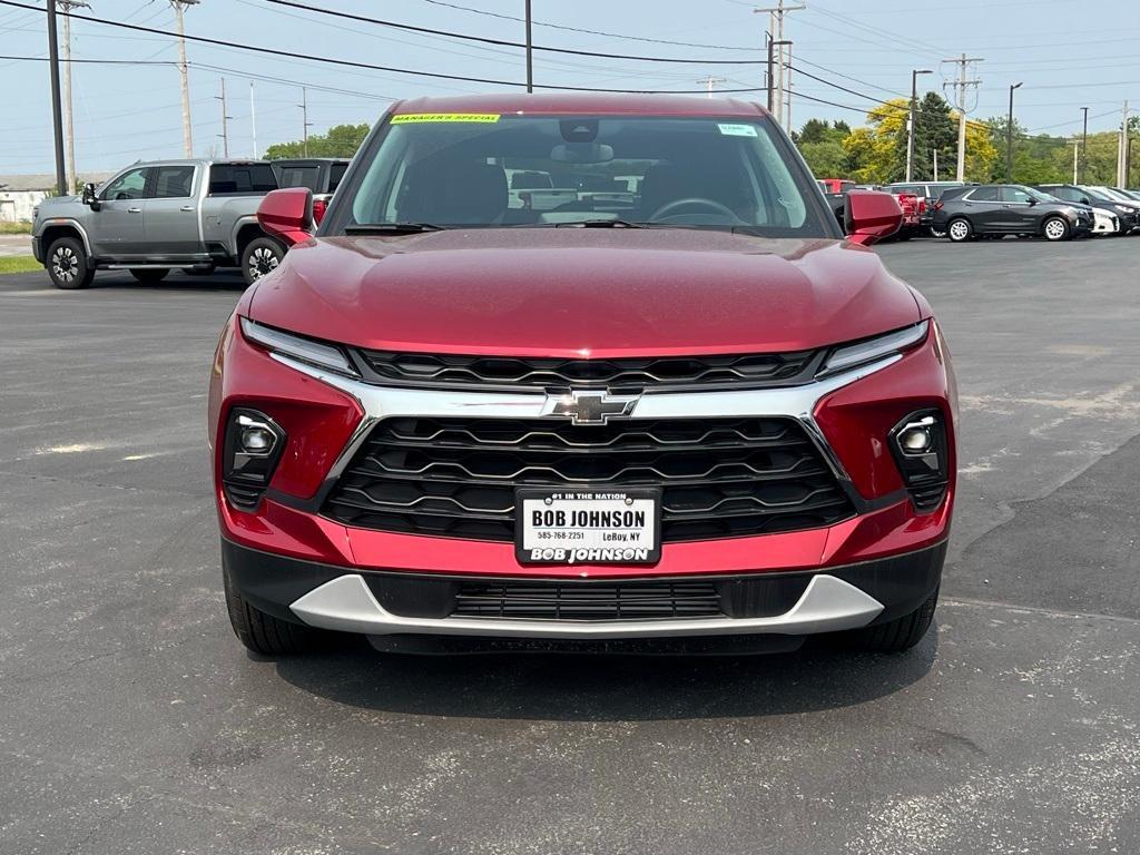 new 2025 Chevrolet Blazer car, priced at $37,640