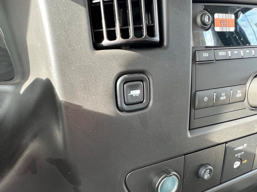 new 2025 GMC Savana 3500 car, priced at $51,383