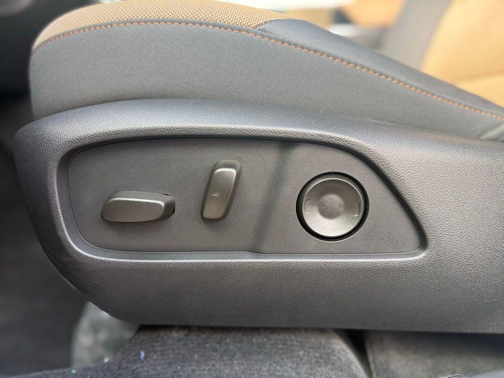 new 2026 Chevrolet Equinox car, priced at $38,375