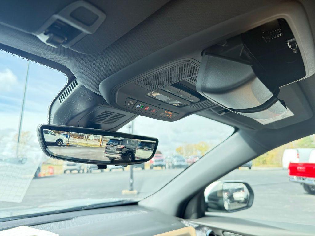 new 2026 Chevrolet Equinox car, priced at $38,375