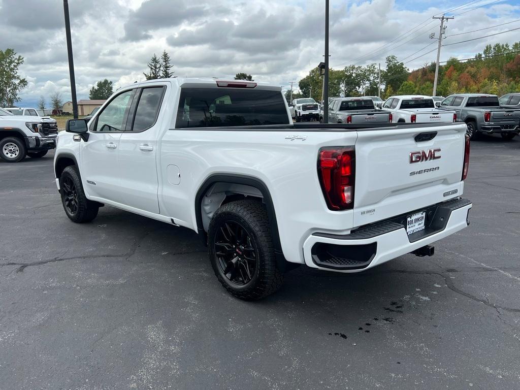 new 2025 GMC Sierra 1500 car, priced at $48,395