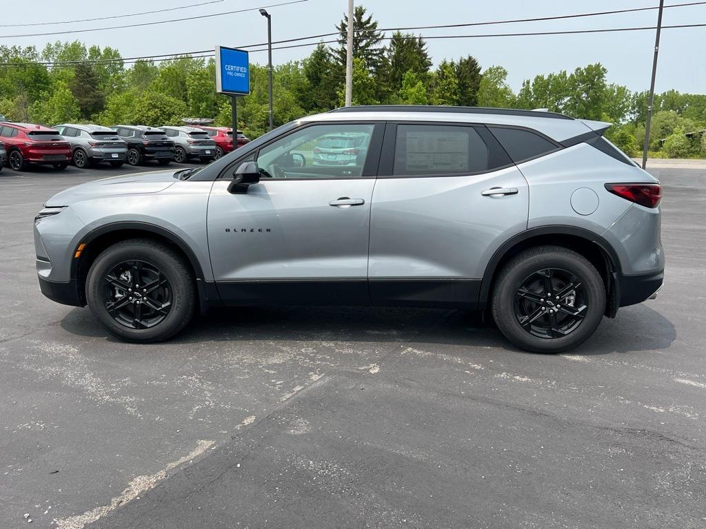new 2025 Chevrolet Blazer car, priced at $37,940