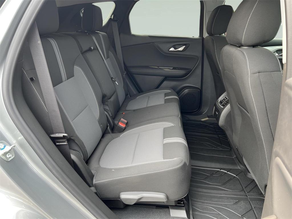 new 2025 Chevrolet Blazer car, priced at $37,940